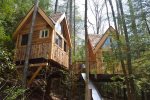 Tradewinds Treehouses: Kitchen and Master Bedroom